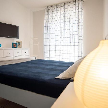 ג'ובינאצו Blu Sun Apartment In Complesso Riva Del Sole מראה חיצוני תמונה