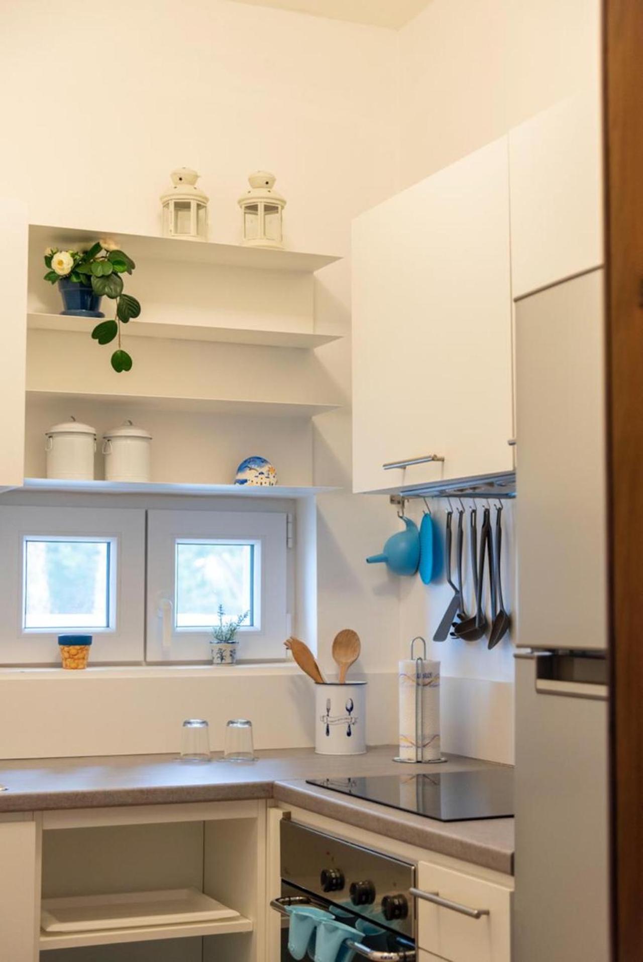 ג'ובינאצו Blu Sun Apartment In Complesso Riva Del Sole מראה חיצוני תמונה